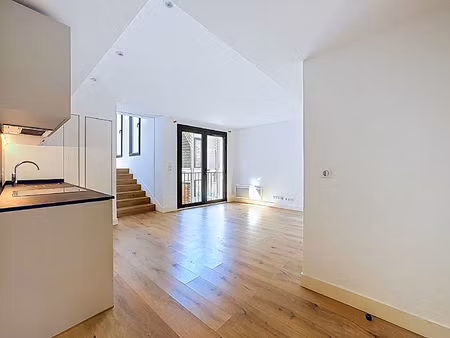 location appartement 3 pièces  57.05m²  avignon