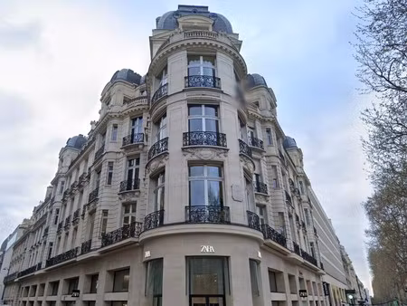 location bureaux 729 m²