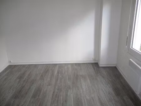 location appartement 1 pièce 17m²