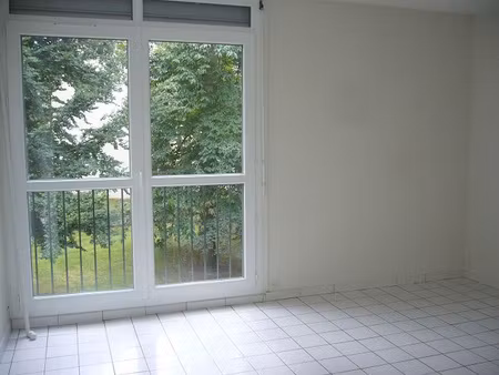 location appartement 3 pièces 57m² avon 77210