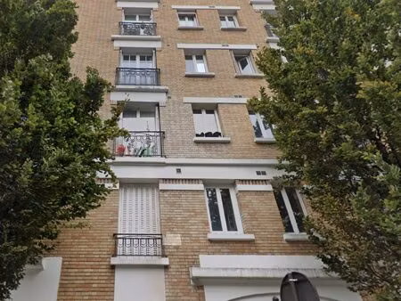 location appartement 2 pièces 28m² montrouge 92120