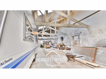 local professionnel à vendre nuaille d'aunis 7 pièce(s) 592m2 181 000€