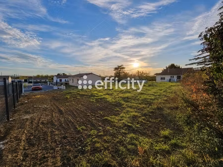 terrain - 750 m²
