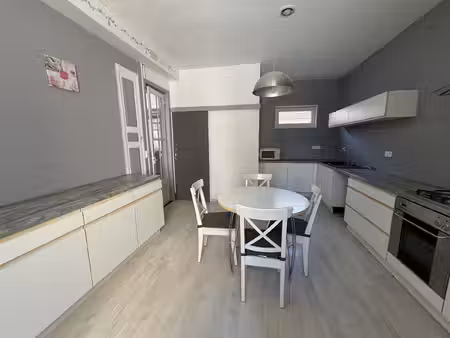 maison de village rénovée avec garage