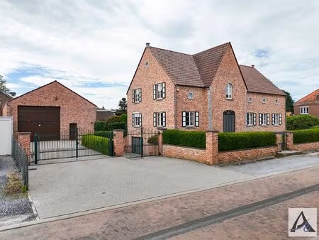 huis te koop in bilzen-hoeselt met 5 slaapkamers