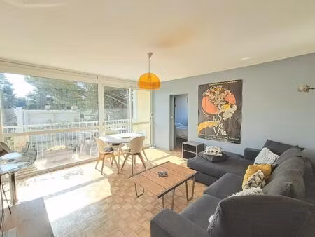 location appartement 4 pièces 79m² nantes 44300