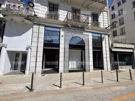 location commerce aix-les-bains 73100 270m²
