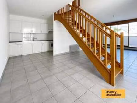 vente appartement 3 pièces à nantes (44000) : à vendre 3 pièces / 74m² nantes