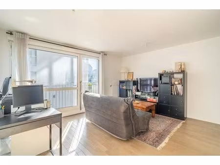 appartement t2 de 47 71 m² dans une résidence récente – colombes