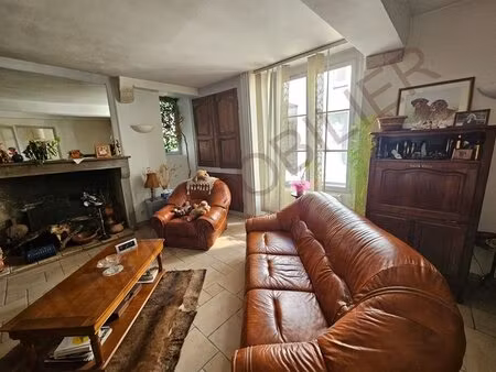 maison en pierres jardin clos de murs 89144 bourgogne