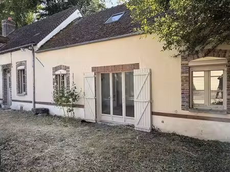 maison de village - 130m ²