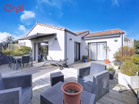 vente maison 4 pièces 108 m² à jard-sur-mer (85520)  430 500 €