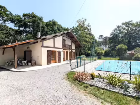 vente maison 5 pièces 136 m² à saint-martin-de-hinx (40390)  450 000 €