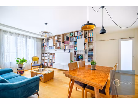 rare à gratte-ciel - t4 de 97 m2 avec triple exposition et p