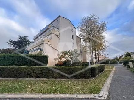 vente appartement 4 pièces 79 m² combs-la-ville (77380)