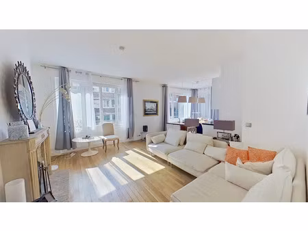 location appartement 3 pièces 75 m² à neuilly-sur-seine (92200)  2 700 €