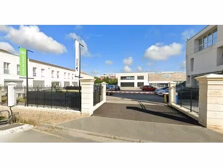 location bureaux 270 m² à 544 m²