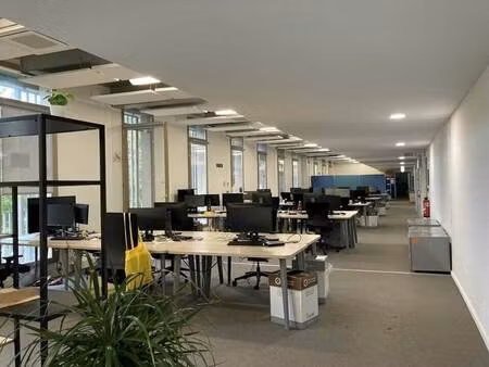 location bureaux 344 m² à 3 492 m²