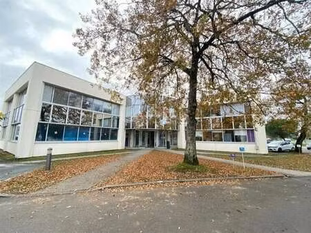 location bureaux 100 m² à 450 m²