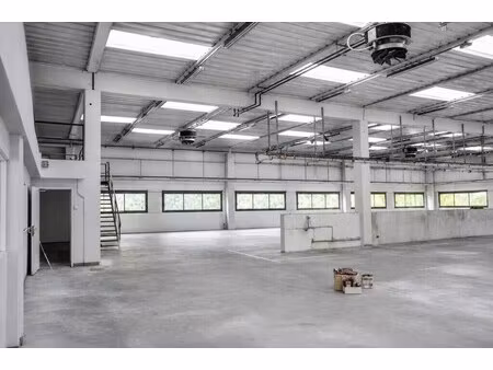 location entrepôt seynod 74600 500m²