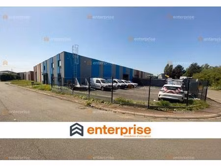 location local d’activités lille 59160 330m²