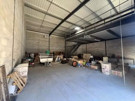 vente local d'activités 260 m²