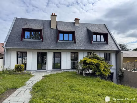 location maison 8 pièces 270.75 m² à chambourcy (78240)  5 000 €