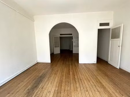 vente bureaux 62 m² à 156 m²