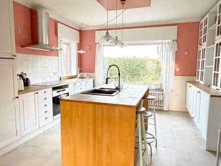 charmante maison familiale avec grand jardin à sint-denijs