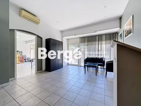location commerce vallauris 06220 116m²