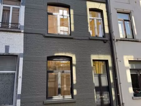 quartier ravisante maison 4 chambres entièrement rénovée