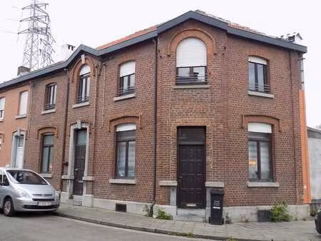 maison deux chambres proximite montlegia