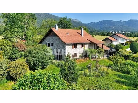 exclusivité – maison de caractère en pierre – échenevex