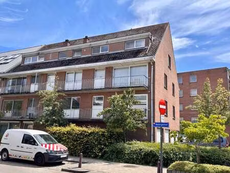 grand appartement 1 chambre à louer à louvain.