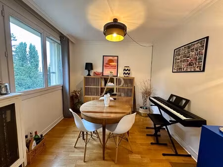 appartement saint germain en laye 3 pièce(s) 61.64 m2