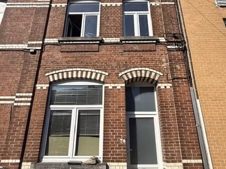 maison à vendre avec terrasse et 3 chambres   mont-sur-marchienne (vbe40291)