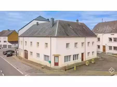 gros potentiel pour ce grand bâtiment à réinventer