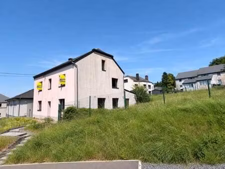 maison 5 chambres sise sur 11a 74ca au coeur de wardin