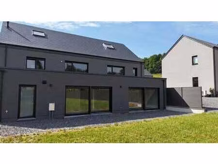 maison contemporaine 325m² 2025  4ch 2sdb  prestations premi