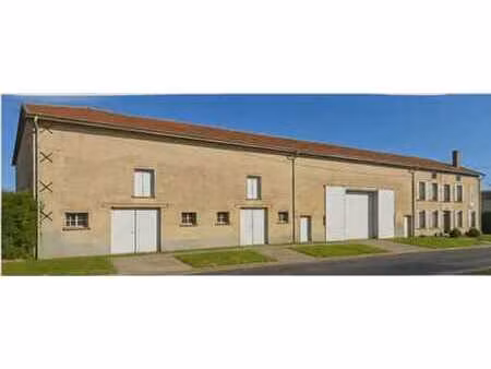 bien de caractere renove avec dependances