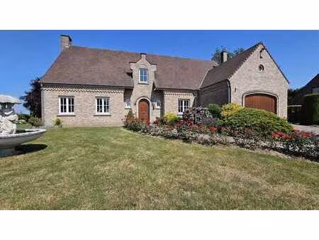 superbe villa idéalement située