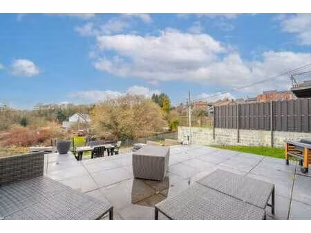 a vendre: maison - 4 chambres  amay