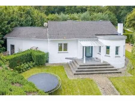 villa 4ch avec piscine