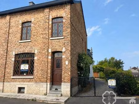 maison 4 chambres et nombreuses possibilités d'aménagement.