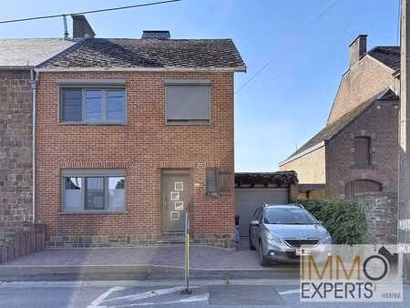 maison 3 façades  garage  remises et jardin à ohey