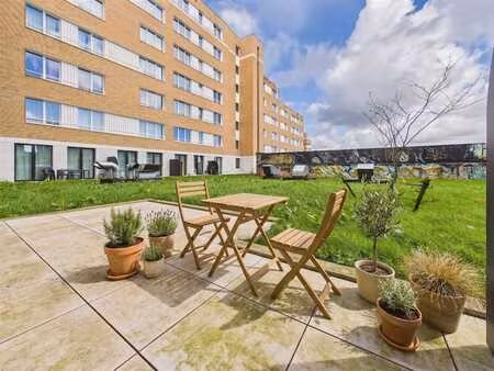 bel appartement de 2020 avec terrasses et jardin