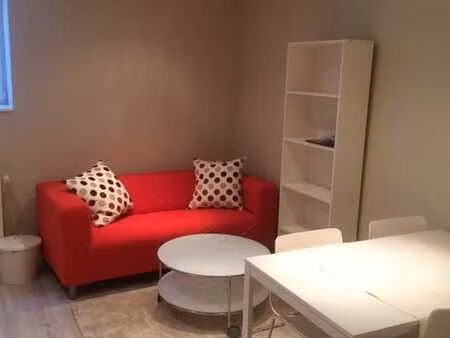 etterbeek : studio location 6 mois