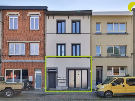 bien professionnel à vendre à berchem € 255.000 (lpqnk) - habicom mortsel | zimmo