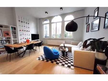 chatelain: magnifique appartement meublé de haut standing...