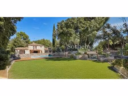maison avec piscine et terrasse aix-en-provence (13)